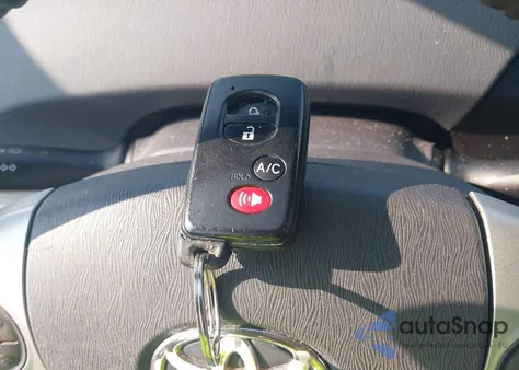 2010 Toyota Prius Iv from USA, damaged, VIN JTDKN3DU8A5110632